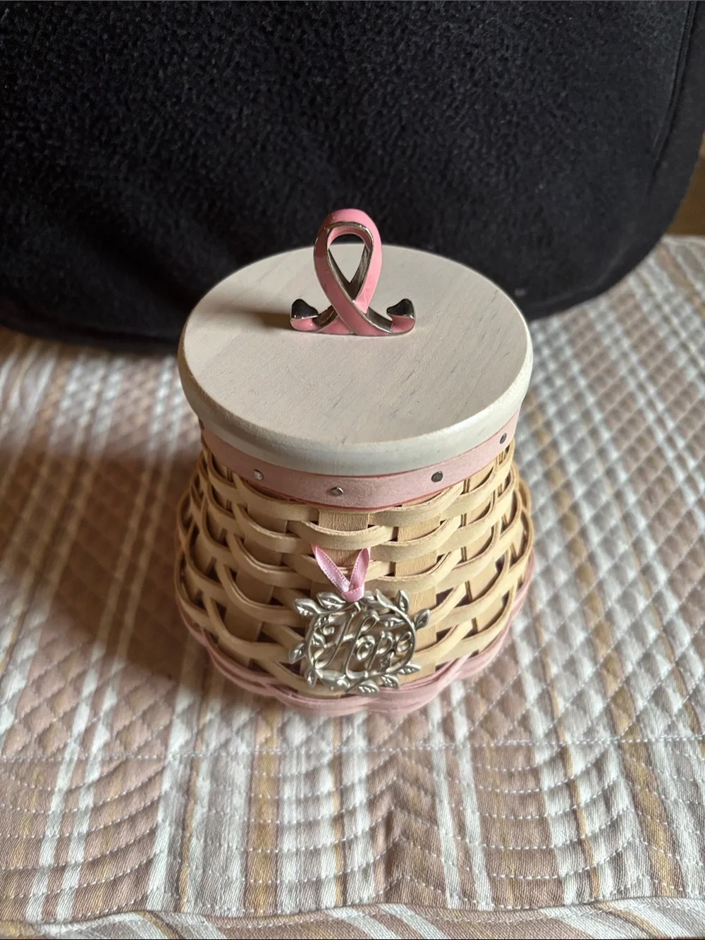 Longaberger includes basket